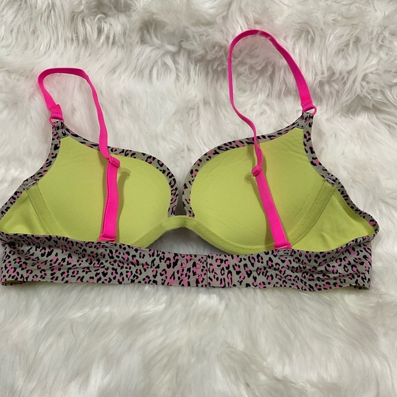 Sexy Little Things by Victorias Secret Rare Leopard Print Bra with Pink Straps - Picture 4 of 6